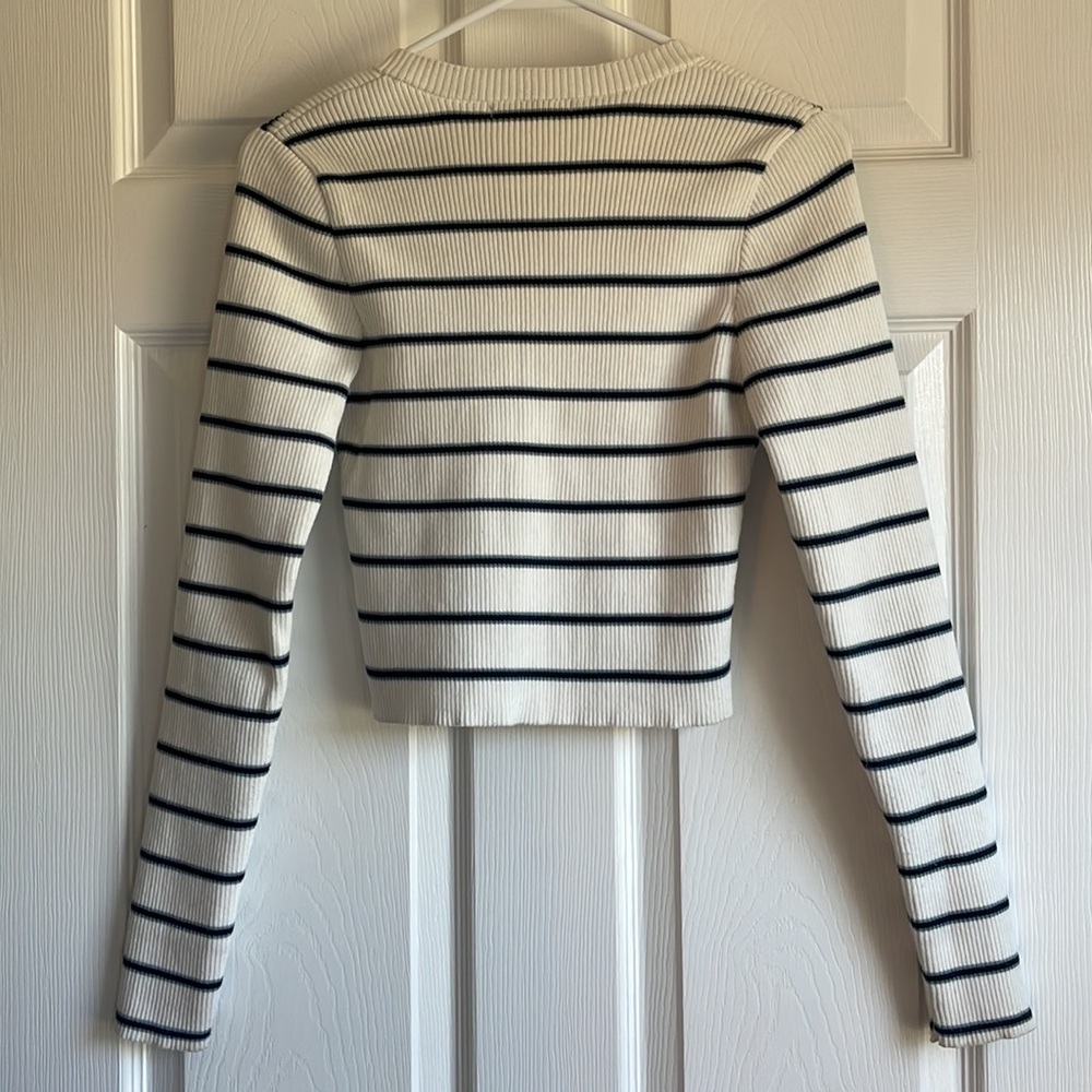 Forever 21 Button Down Ribbed Sweater - Picture 2 of 6